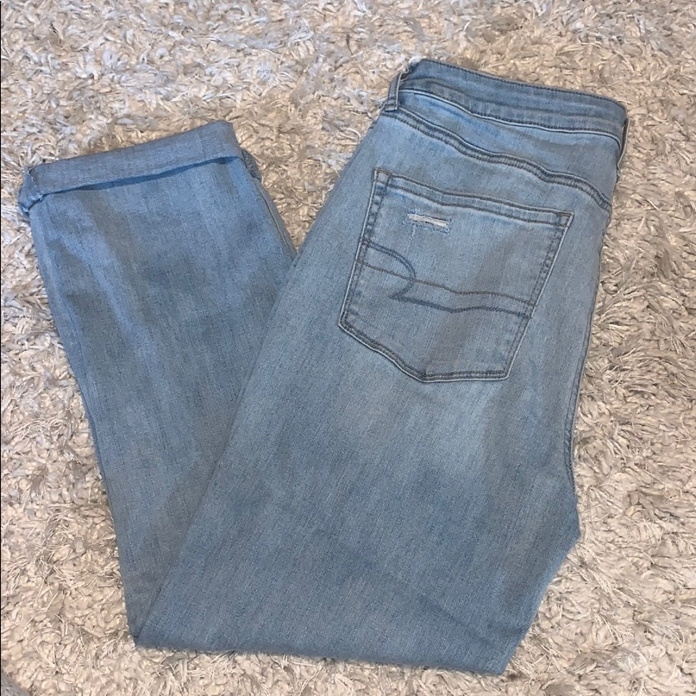 American Eagle Distressed Denim Slim Straight Crop
